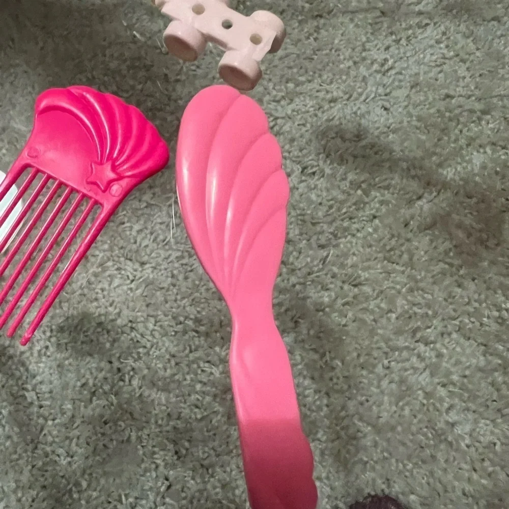 Vintage 1990’s Barbie Accessories Hair Brush, Tennis